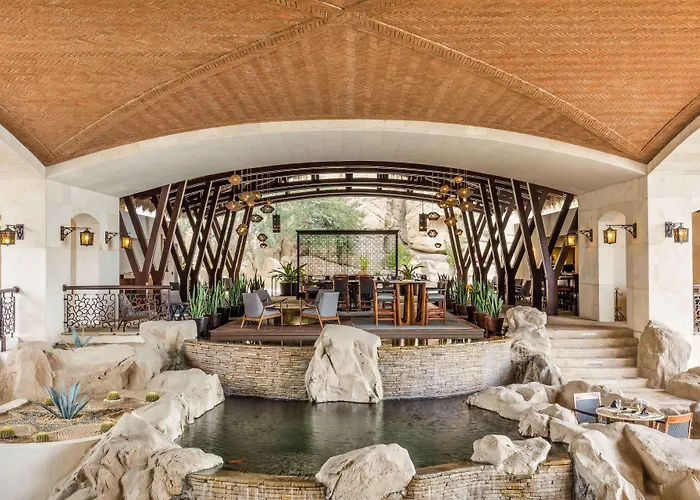Grand Solmar Land's End & Resort 5*